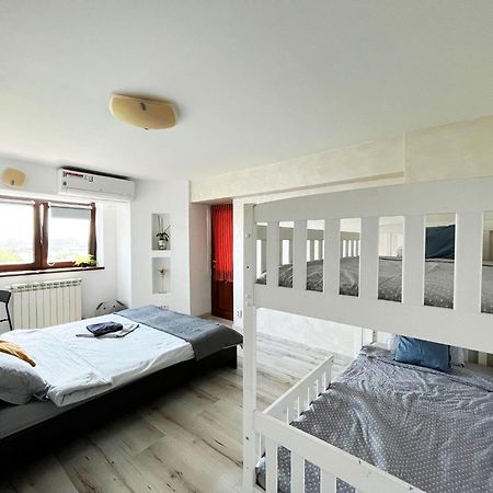 City Center Privat-Sauna Familyconcept 이아시 외부 사진