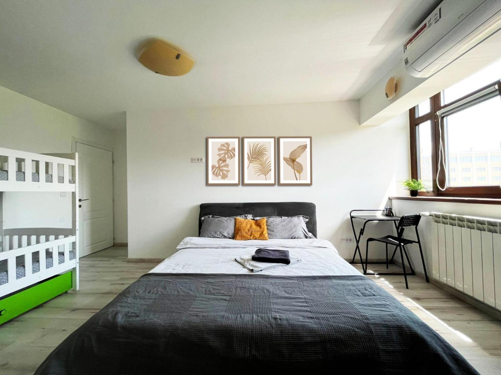 City Center Privat-Sauna Familyconcept 이아시 외부 사진